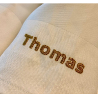 Geborduurde servetten met dezelfde naam of initialen